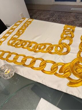 Chanel Chain-Print scarf- White and Gold